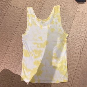Yellow and white tie dye tank